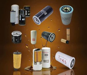 Bộ sưu tập các loại lõi lọc dầu và lọc tách dầu máy nén khí trục vít chính hãng với tem nhãn rõ ràng.